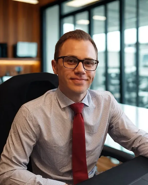 Joshua Long, founder of OptiVisAI